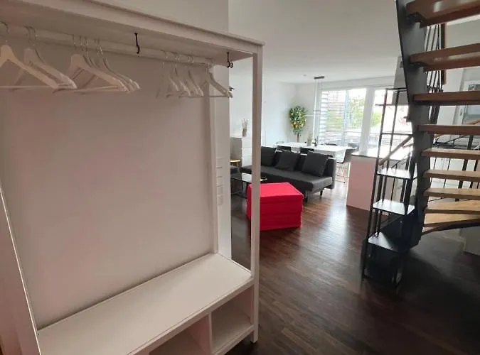 Apartment Penthouse-wohnung - Balkon - Dachterrasse - Zentrum *