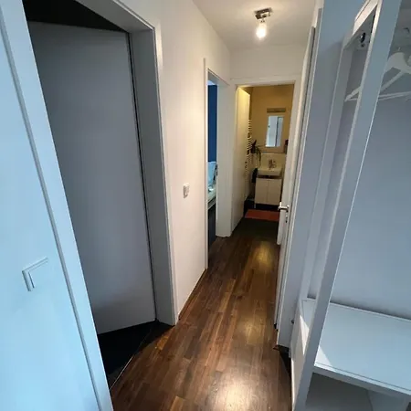 Διαμέρισμα Penthouse-wohnung - Balkon - Dachterrasse - Zentrum Νυρεμβέργη