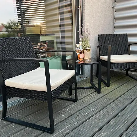 Penthouse-wohnung - Balkon - Dachterrasse - Zentrum Apartman Nürnberg