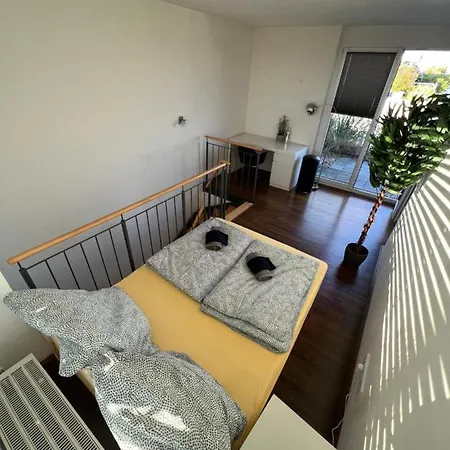 Penthouse-wohnung - Balkon - Dachterrasse - Zentrum Διαμέρισμα *